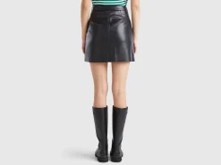 Mini skirt in imitation leather