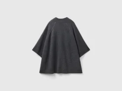 Open knit cape