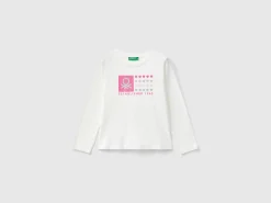 Organic cotton t-shirt with glittery print