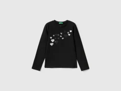 Organic cotton t-shirt with sequins
