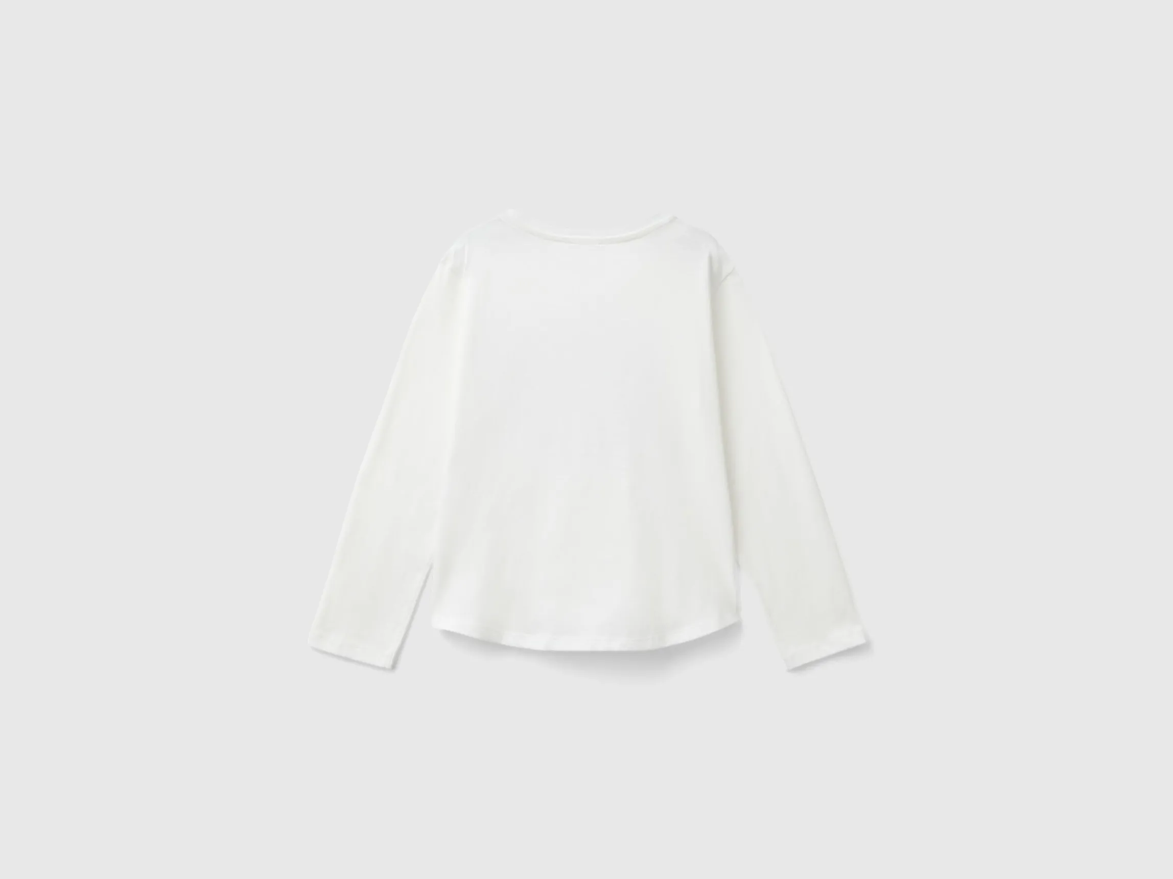 Organic cotton t-shirt with sequins