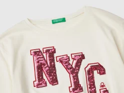 Organic cotton t-shirt with sequins