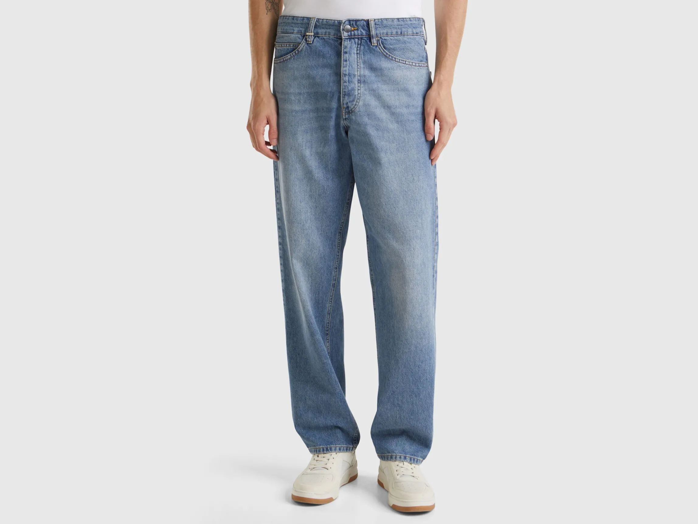 Oversized fit jeans