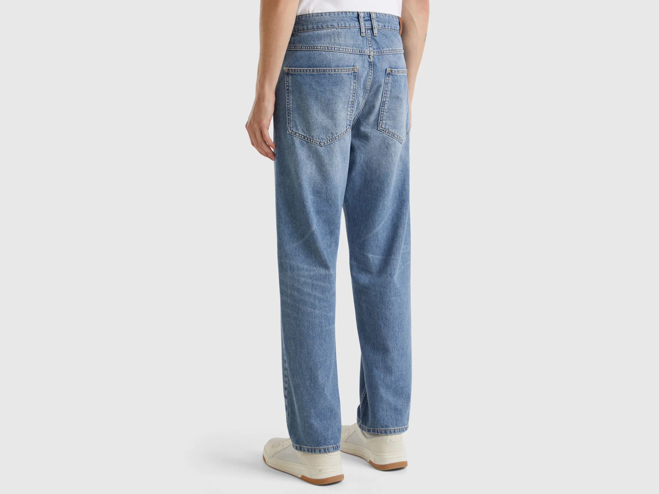Oversized fit jeans
