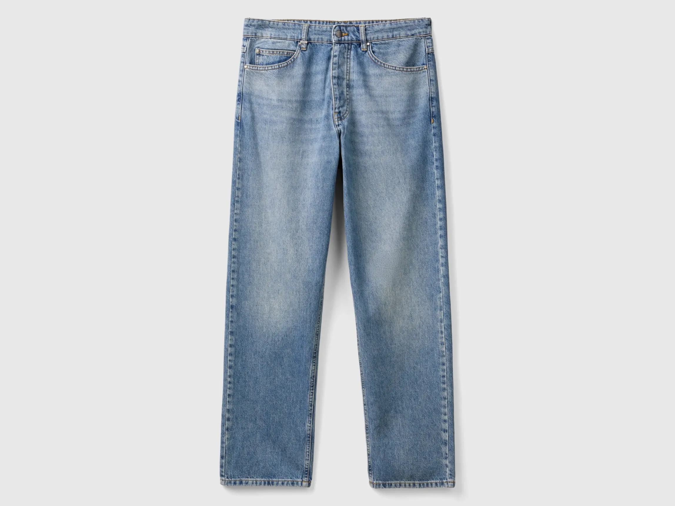Oversized fit jeans
