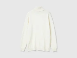 Oversized fit turtleneck in pure cashmere