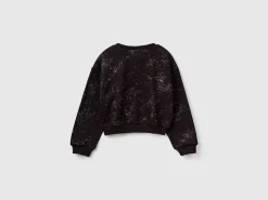 Oversized sweatshirt with glitter