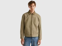 Padded jacket with collar