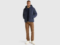 Padded jacket with hood