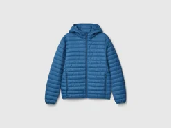 Padded jacket with recycled wadding