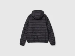 Padded jacket with recycled wadding