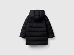 Padded jacket with removable hood