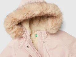 Padded parka with drawstring