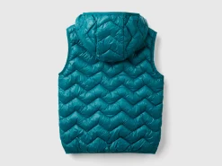 Padded vest in 3D wadding with hood