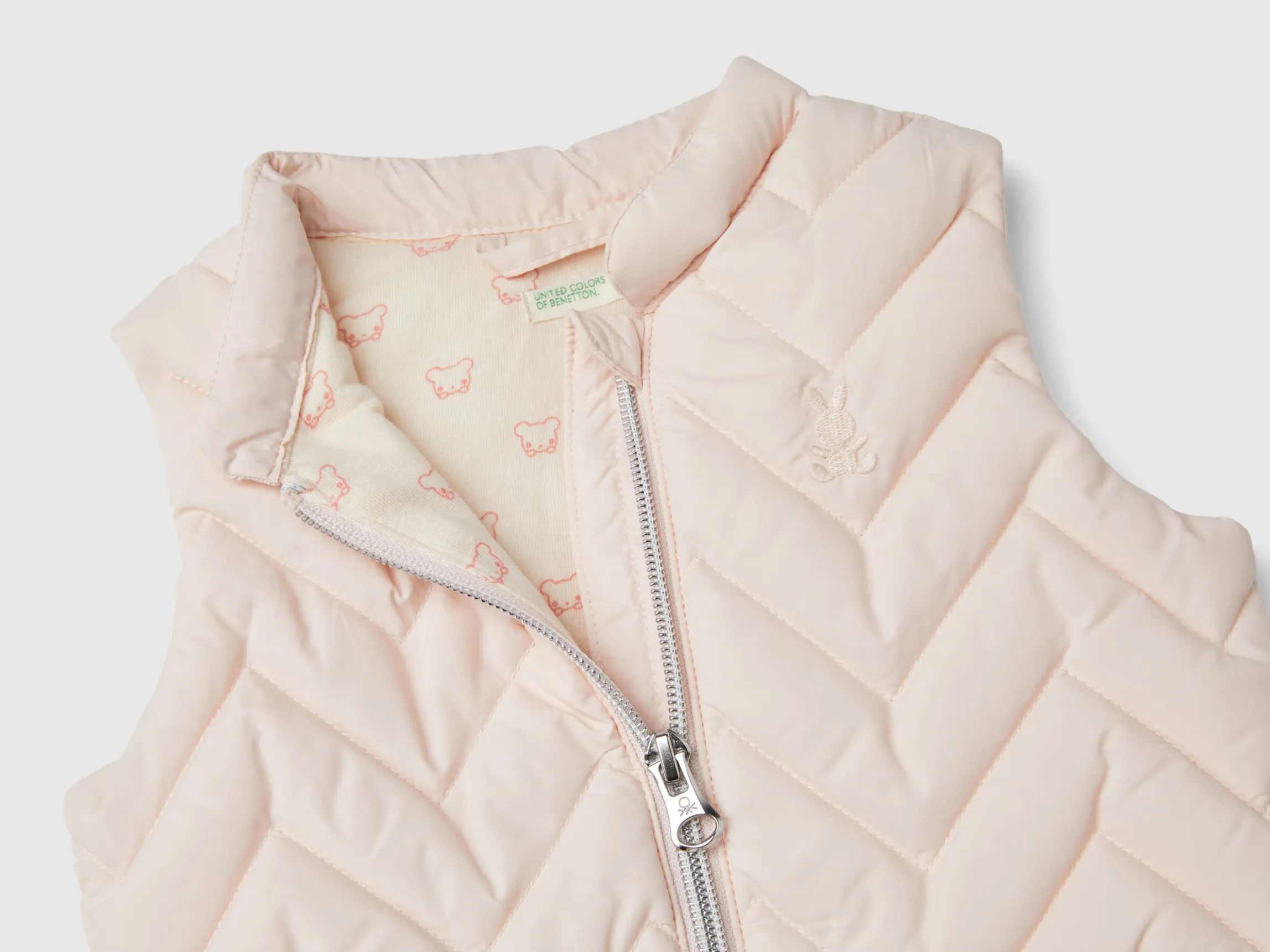Padded vest in technical fabric