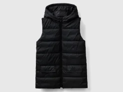 Padded vest with hood
