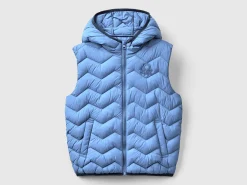 Padded vest with hood