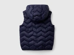 Padded vest with hood