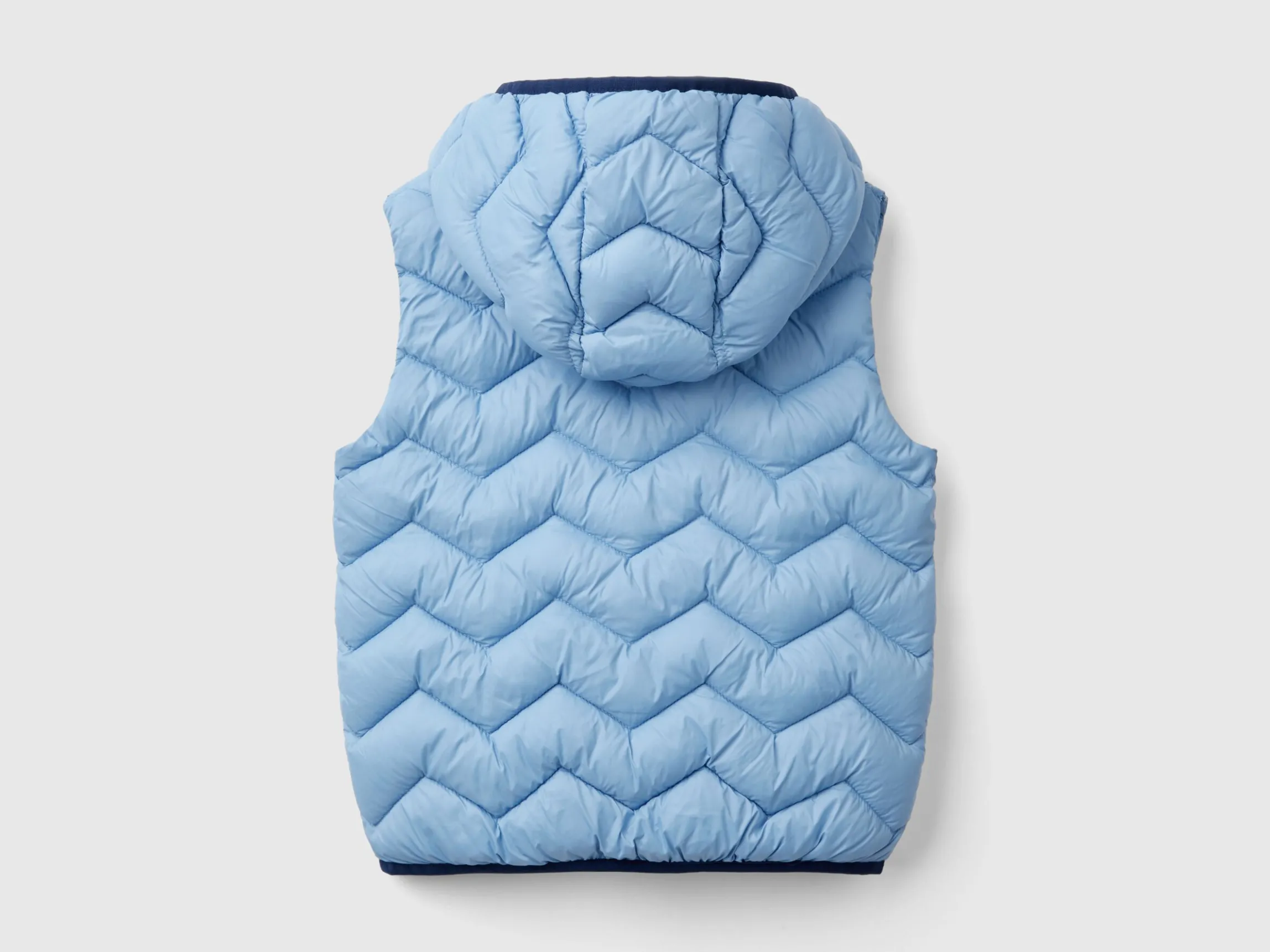 Padded vest with hood