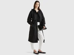 Parka in cotton and nylon 