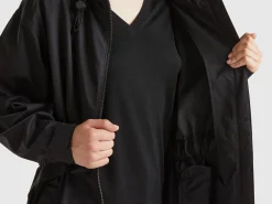 Parka in cotton and nylon 