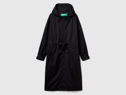 Parka in cotton and nylon 