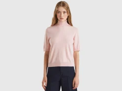 Pastel pink short sleeve turtleneck in cashmere blend
