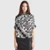 Patterned blouse with rouches on the neck