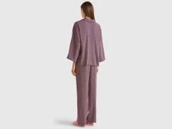 Patterned pyjamas in pure viscose
