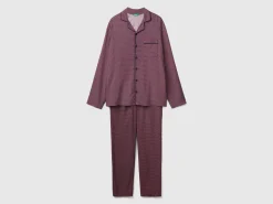 Patterned pyjamas in viscose