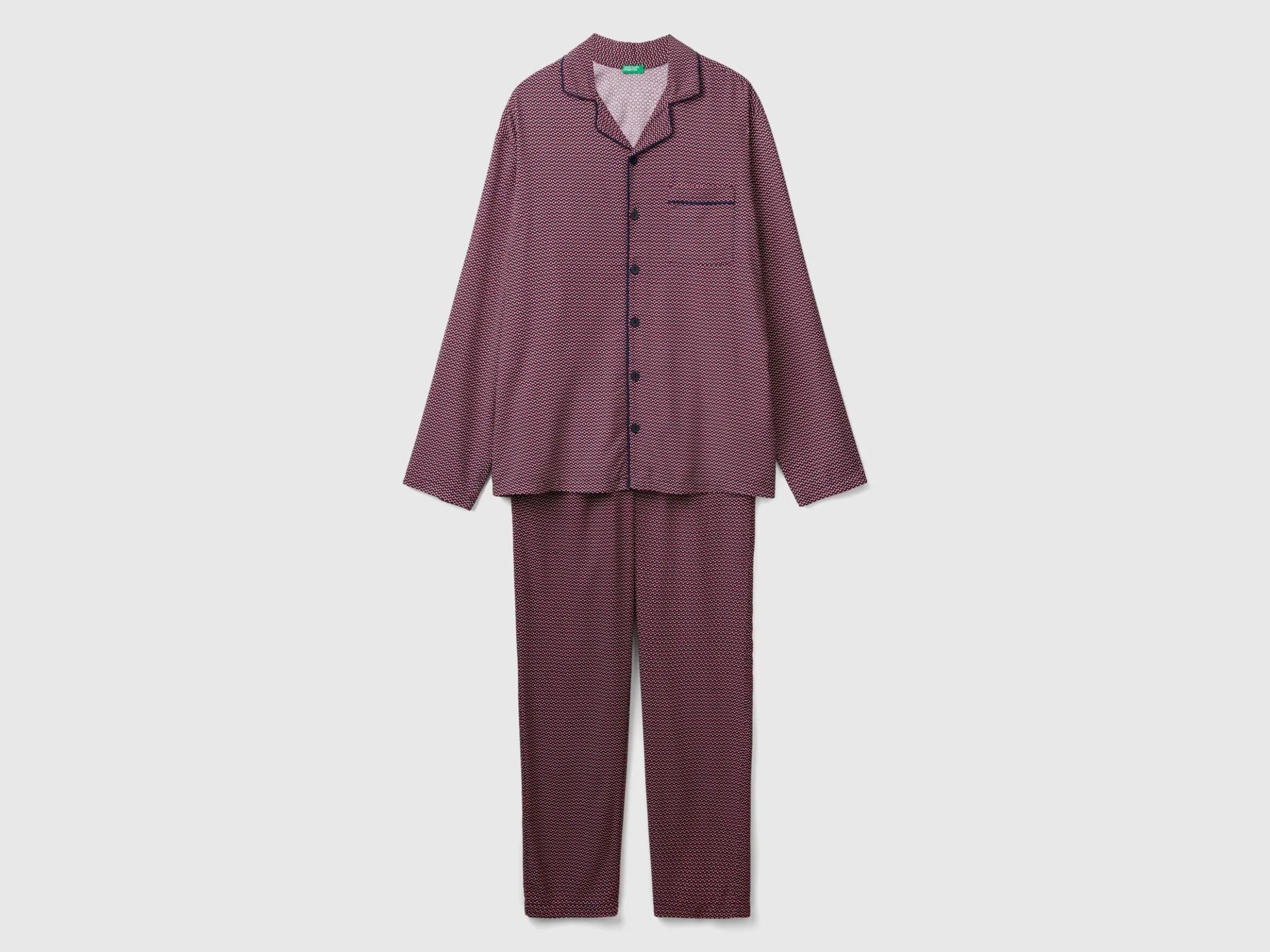 Patterned pyjamas in viscose
