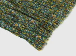 Patterned scarf in viscose