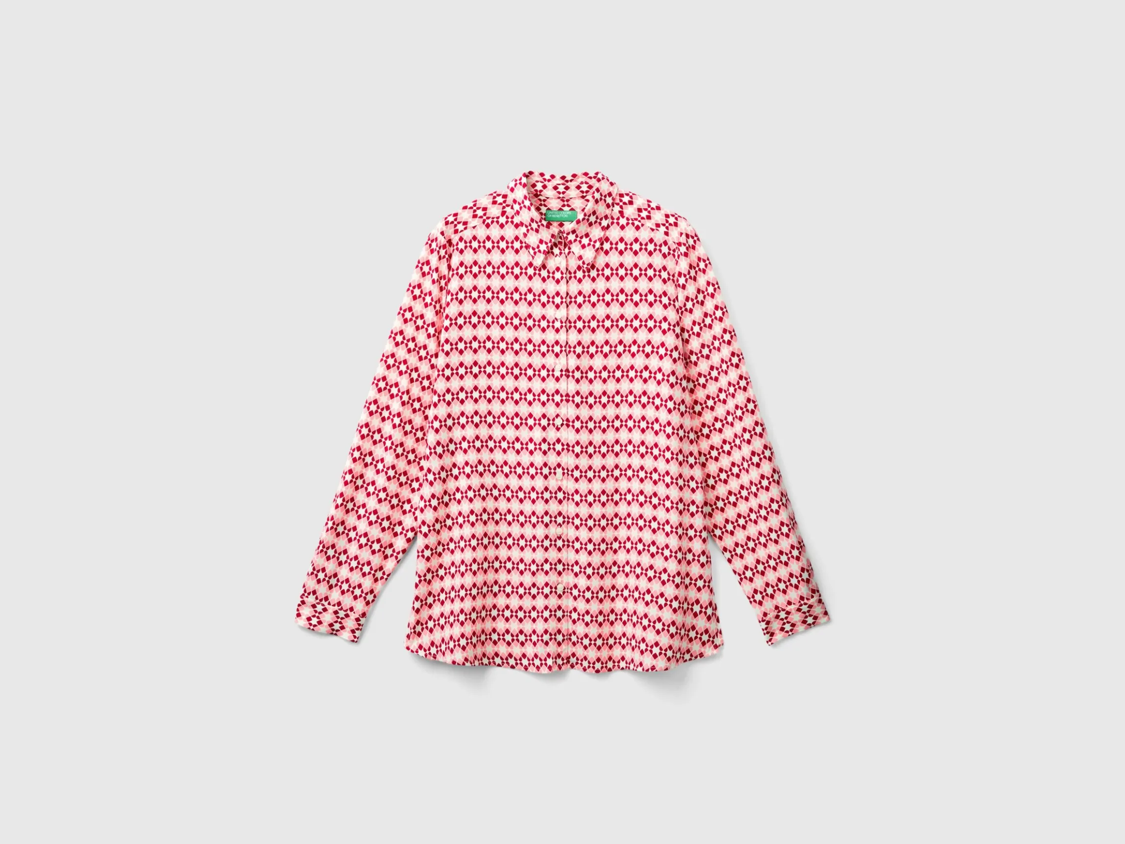 Patterned shirt in viscose