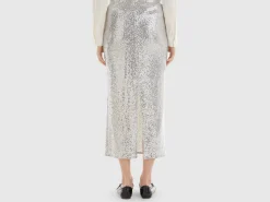 Pencil skirt with sequins