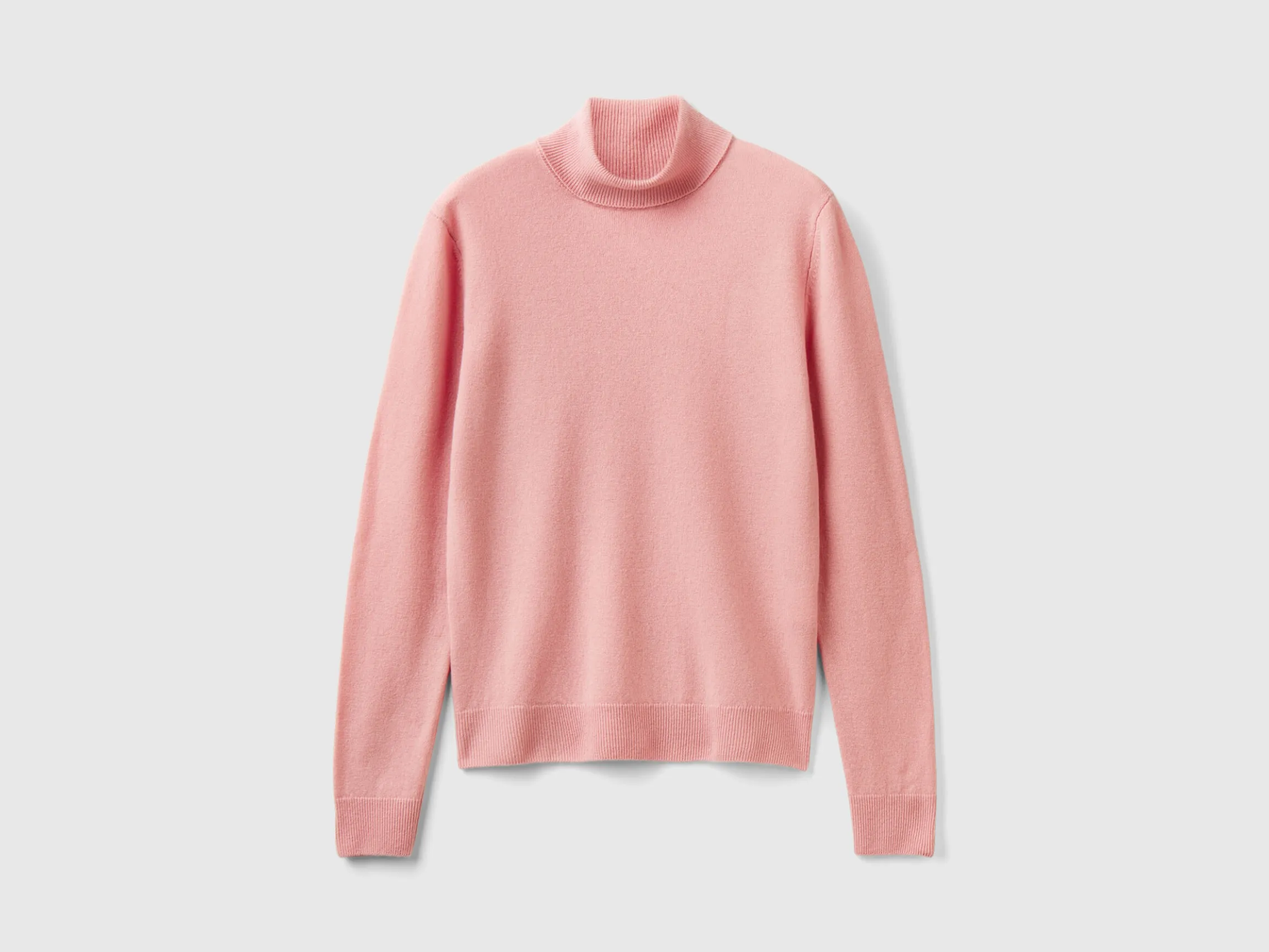 Pink turtleneck sweater in pure Merino wool