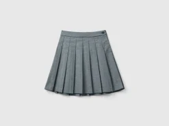 Pleated skirt in flannel
