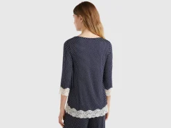 Polka dot t-shirt with lace detail