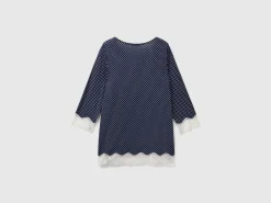 Polka dot t-shirt with lace detail
