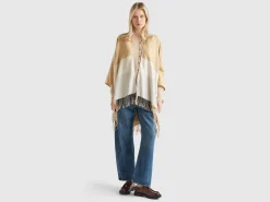 Poncho in recycled fabric