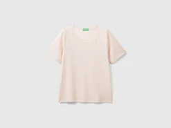 Powder pink short-sleeve t-shirt