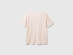 Powder pink short-sleeve t-shirt