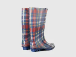 Printed rain boots