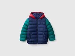 Puffer jacket with hood and logo