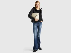 Puffer jacket with recycled wadding