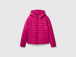 Puffer jacket with recycled wadding