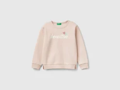 Pullover sweatshirt with glittery print
