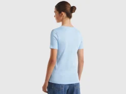 Pure cotton t-shirt with V-neck