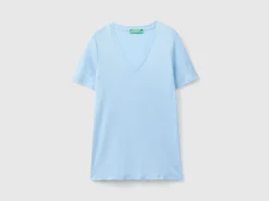 Pure cotton t-shirt with V-neck