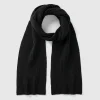 Pure virgin wool scarf