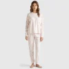 Pyjamas in chenille with hearts